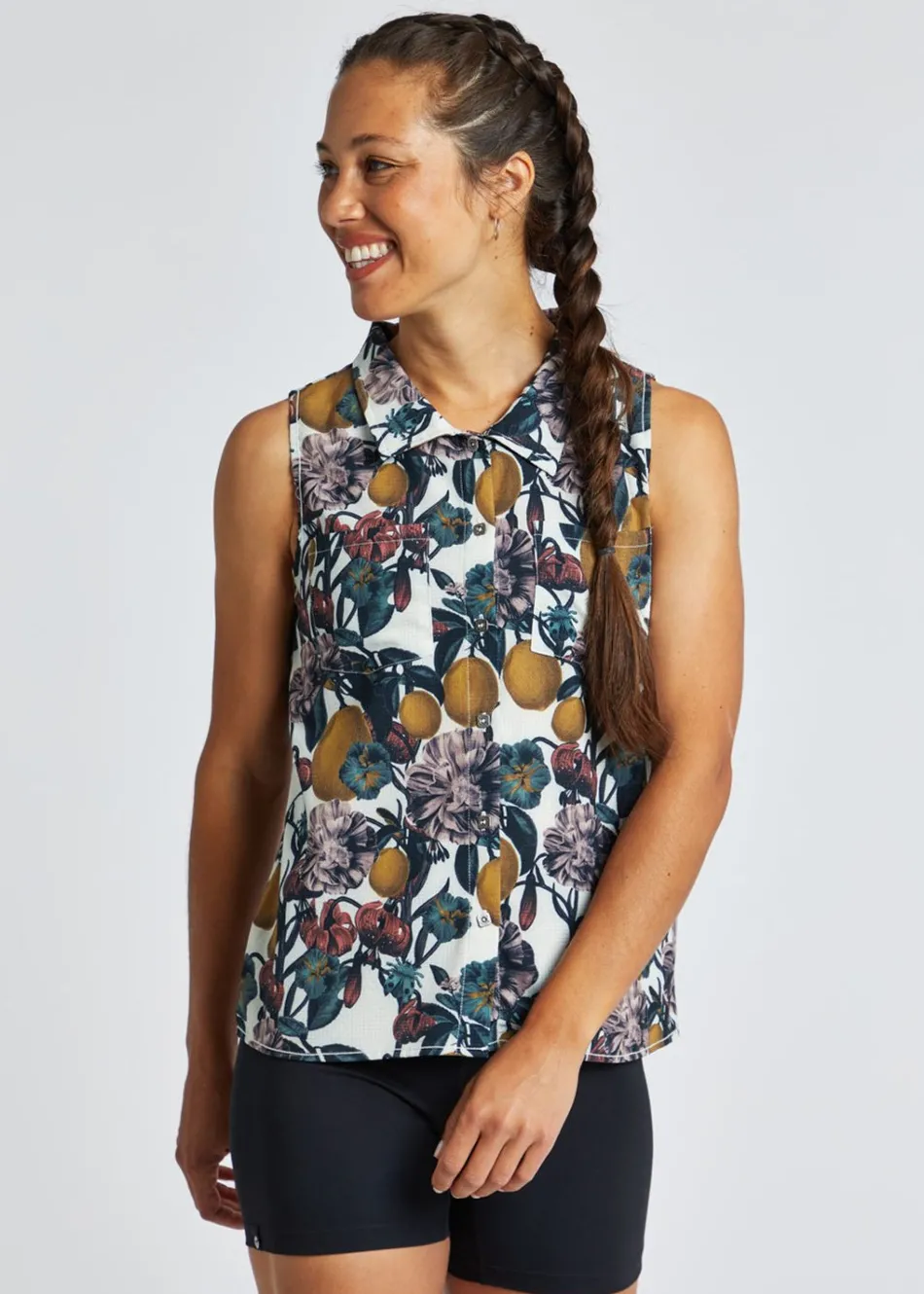 Women Oiselle Benjamina Button Sleeveless