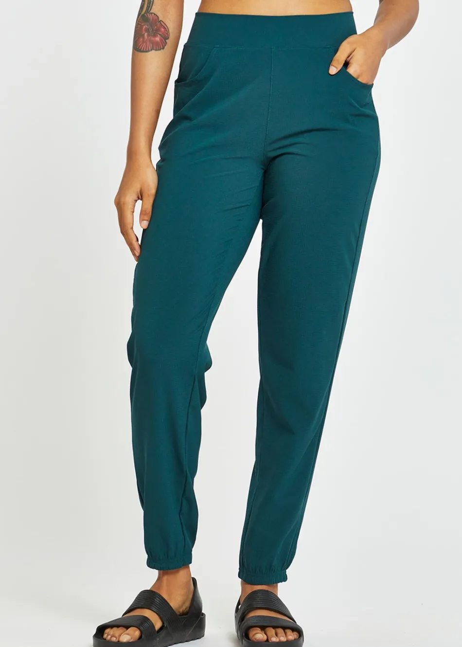 Women Oiselle Benjamina Joggers