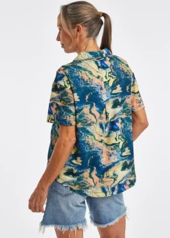 Women Oiselle Big Benjamina Short Sleeve