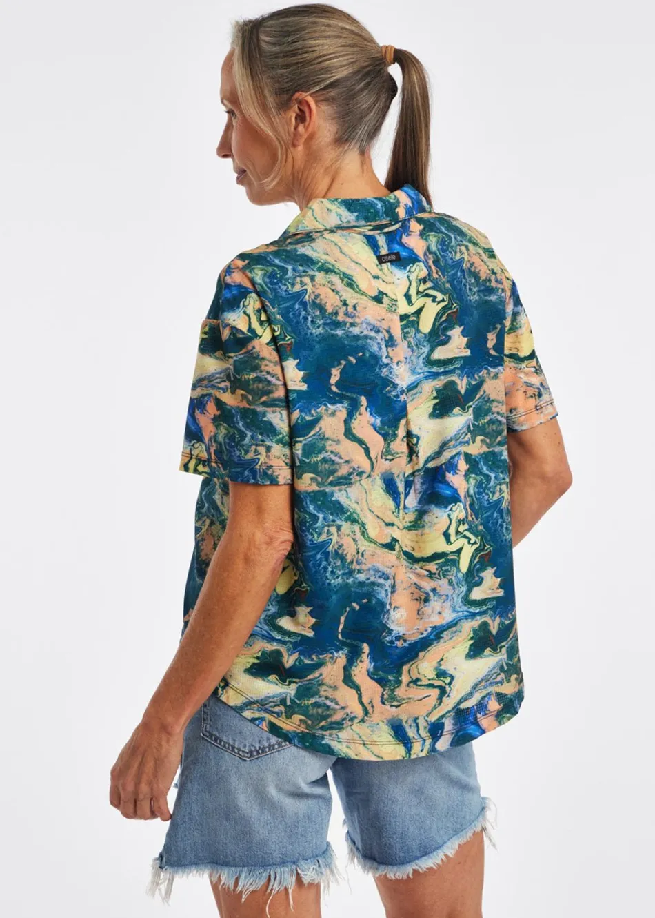 Women Oiselle Big Benjamina Short Sleeve