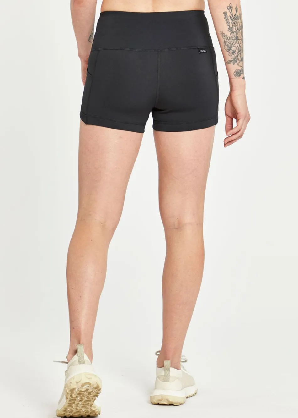 Women Oiselle Dart Shorts Mini