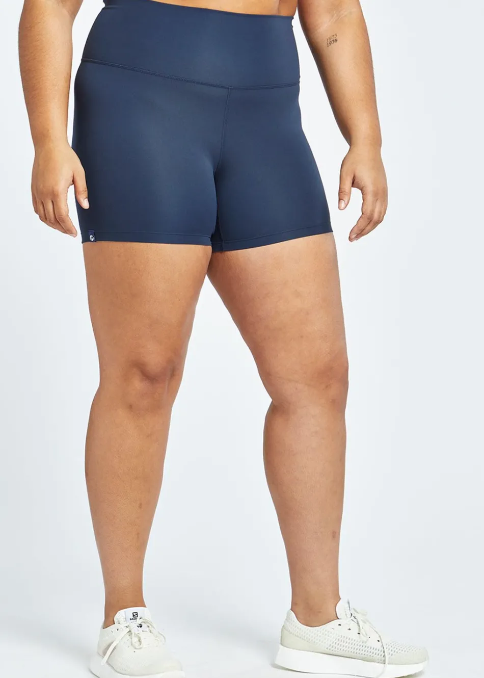 Women Oiselle Essential Bird Shorts