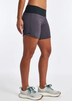 Women Oiselle Featherweight Long Roga Shorts