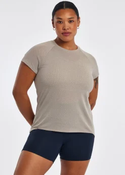 Women Oiselle Flyout Short Sleeve