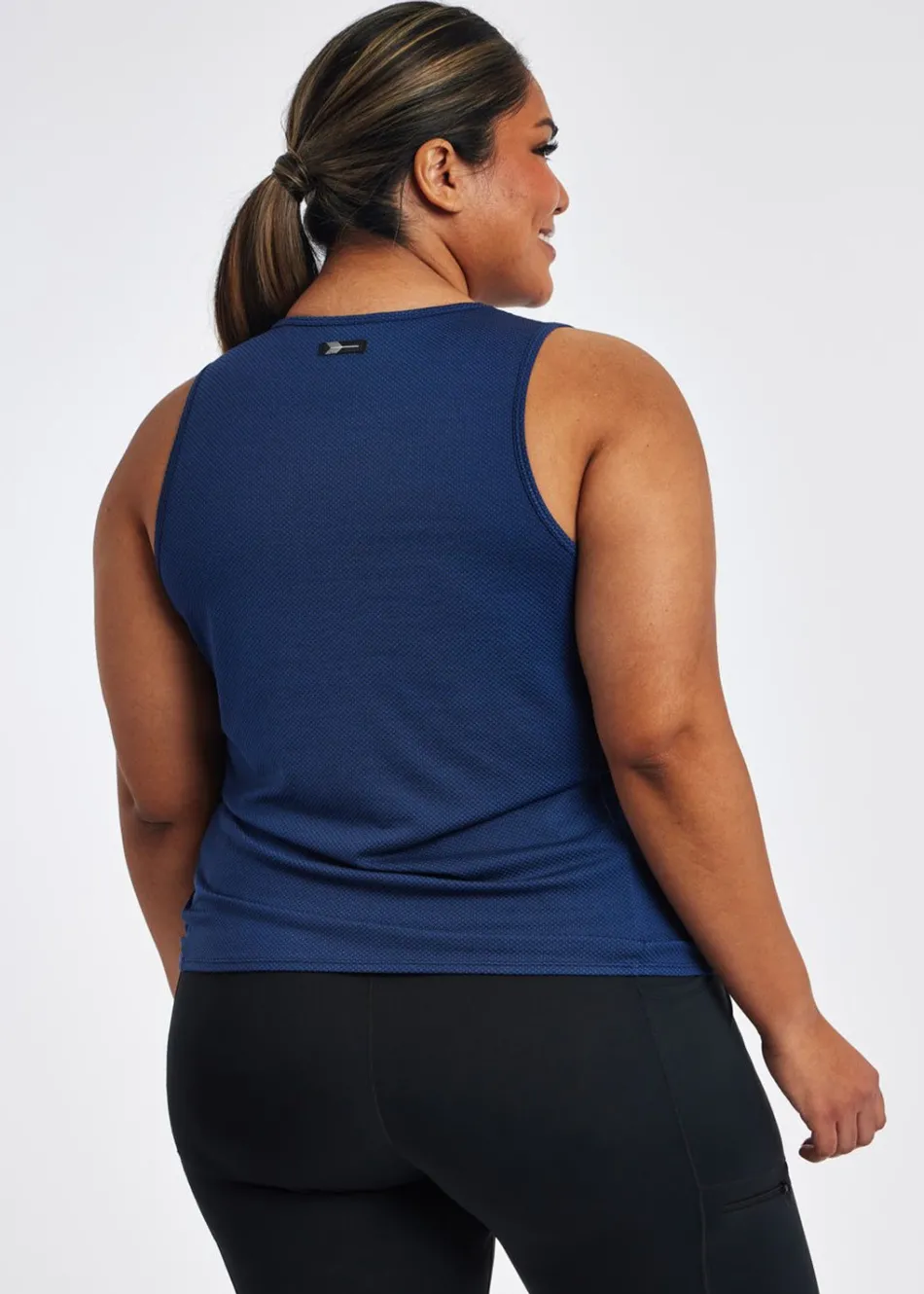 Women Oiselle Flyout Trail Tank