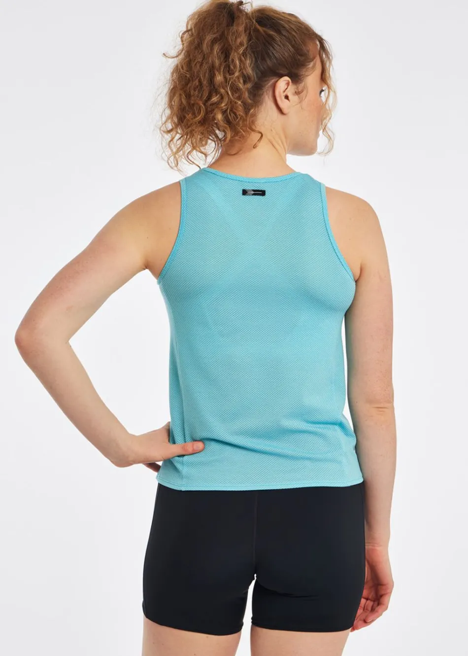 Women Oiselle Flyout Trail Tank