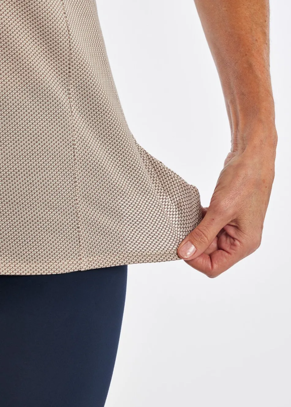 Women Oiselle Flyout Trail Tank