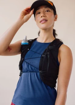 Women Oiselle Flyout Trail Tank