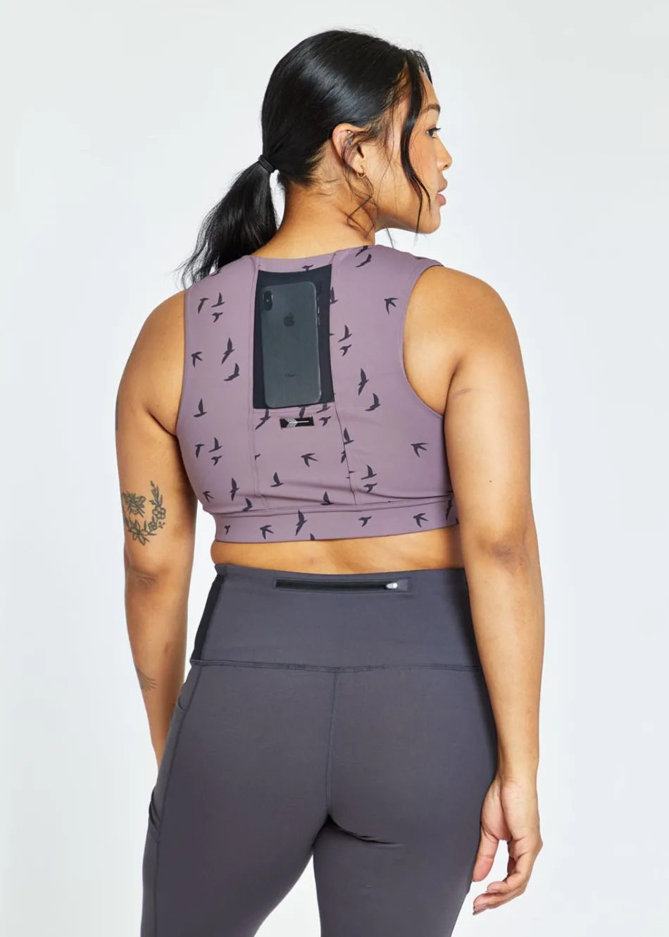 Women Oiselle Flyout Zip Bra