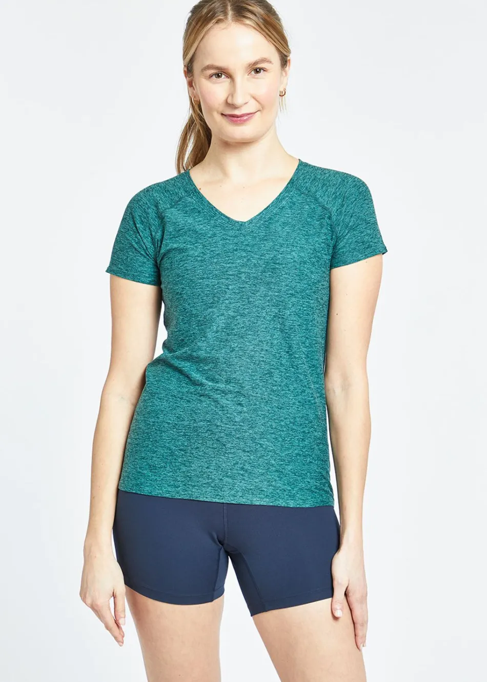 Women Oiselle Light Lux V-Neck Tee