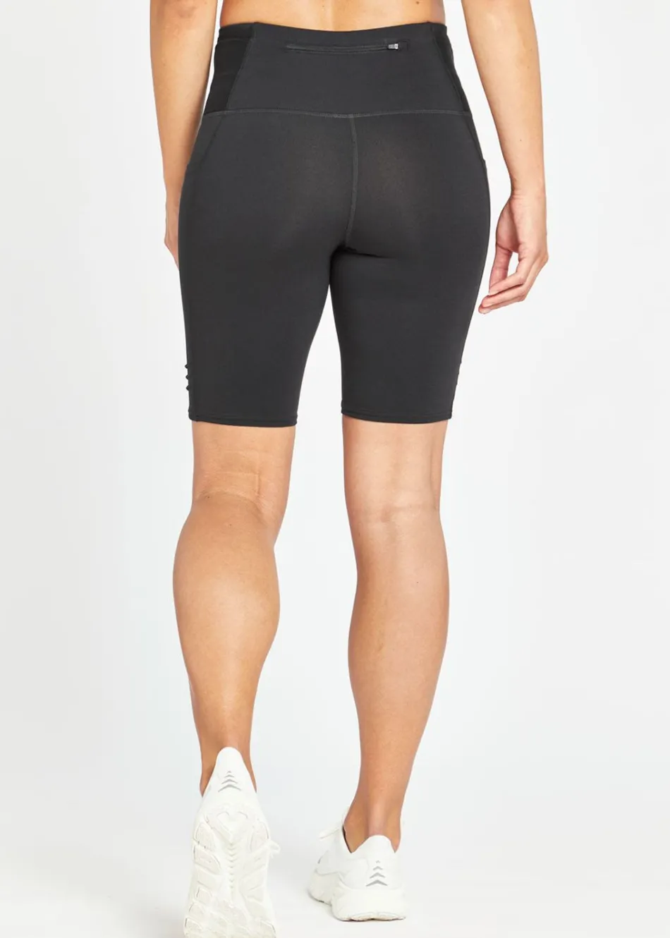 Women Oiselle Long Pocket Jogger Shorts