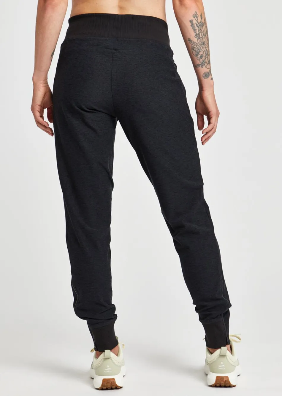 Women Oiselle Lux V Formation Track Pants
