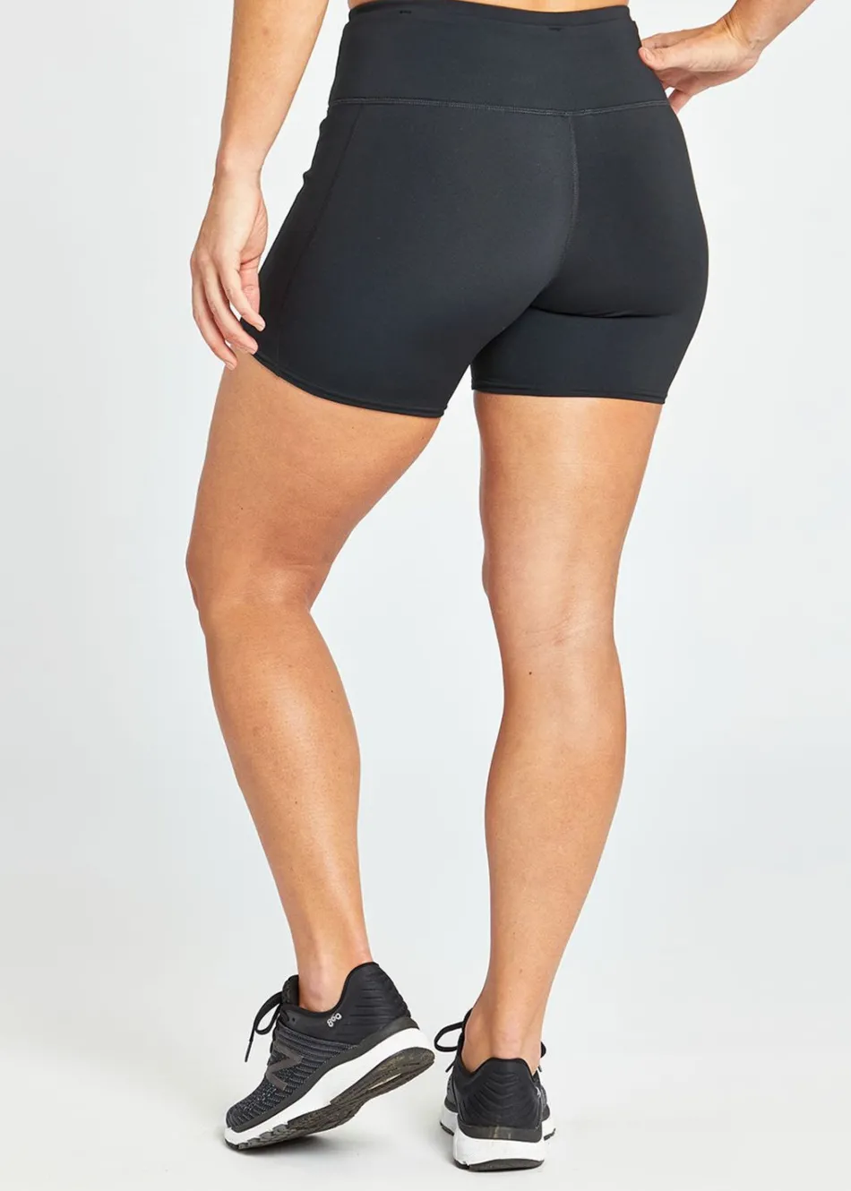 Women Oiselle O-Mazing Power Shorts