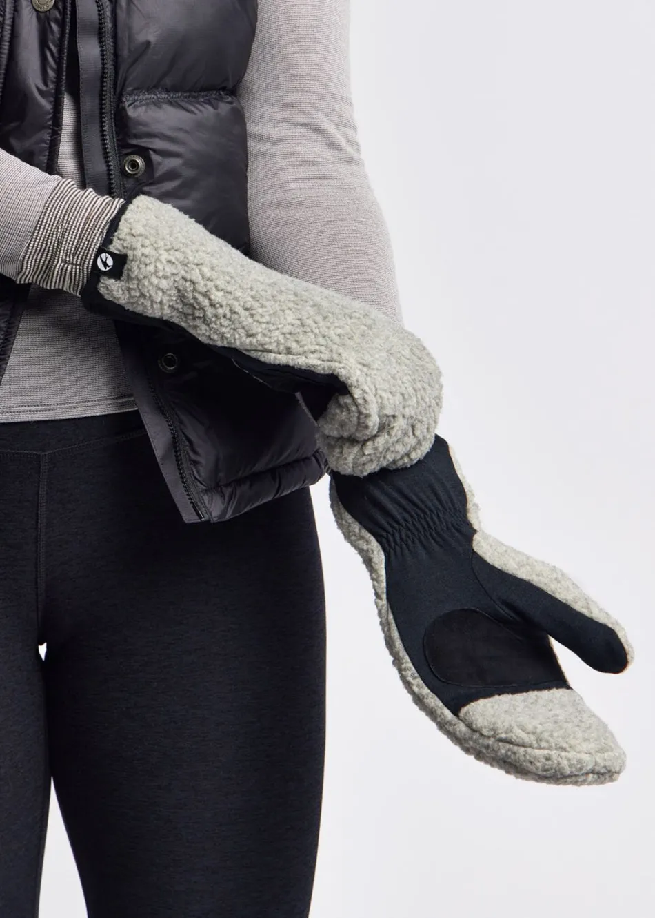Women Oiselle Pnw Mittens