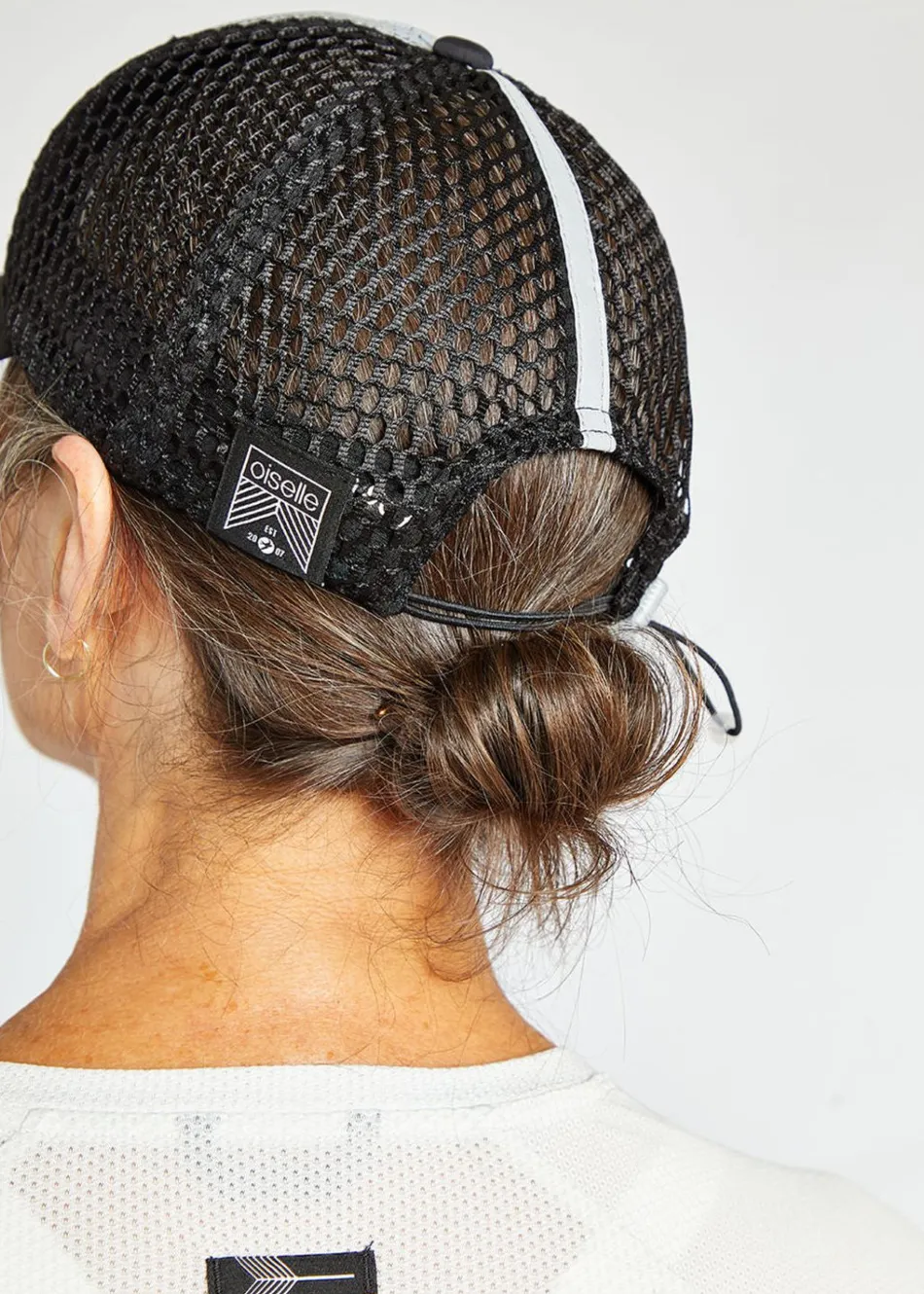 Women Oiselle Reflective Runner Trucker Hat